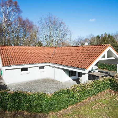 Holiday home 8 Person In *